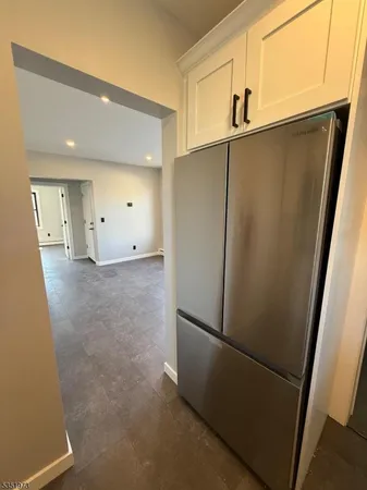 $2,000 | 19 Abbotsford Avenue, Unit 3, Newark, NJ 07106