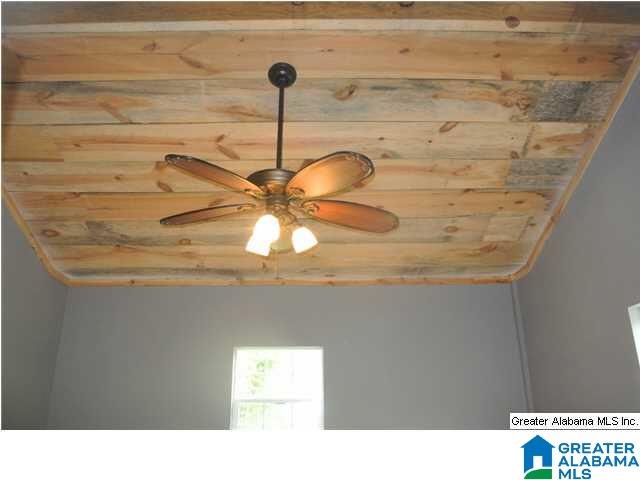 71 Price Lane Oneonta, AL 35121 - Photo 5 of 32
