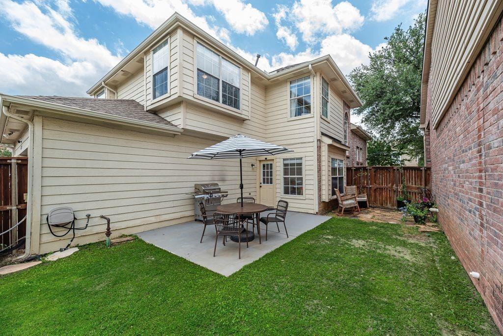 819 Canal Street Irving, TX 75063 - Photo 27 of 32