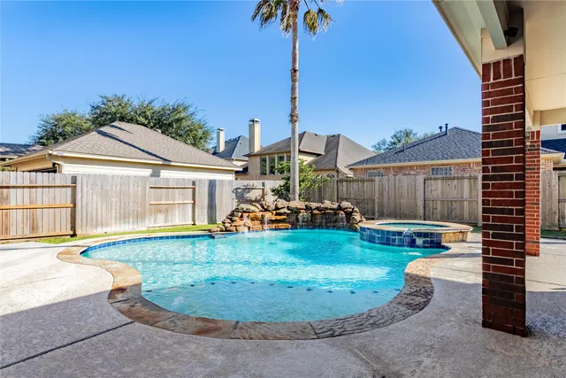 $560,000 | 9223 Gauguin Lane, Missouri City, TX 77459