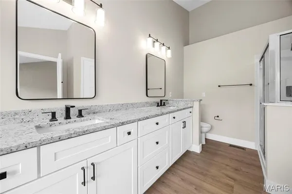 $3,500 | 8050 Knights Crossing Drive, O'Fallon, MO 63368