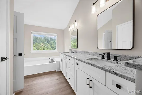 $3,500 | 8050 Knights Crossing Drive, O'Fallon, MO 63368