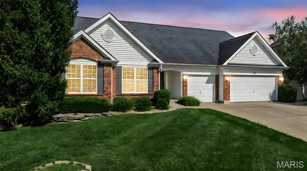 $3,500 | 8050 Knights Crossing Drive, O'Fallon, MO 63368