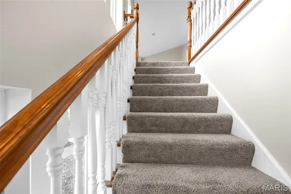 $3,500 | 8050 Knights Crossing Drive, O'Fallon, MO 63368