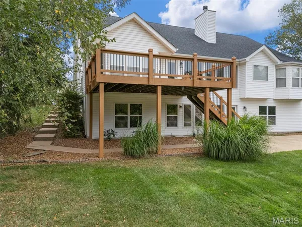 $3,500 | 8050 Knights Crossing Drive, O'Fallon, MO 63368
