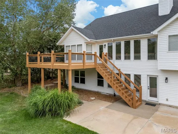 $3,500 | 8050 Knights Crossing Drive, O'Fallon, MO 63368