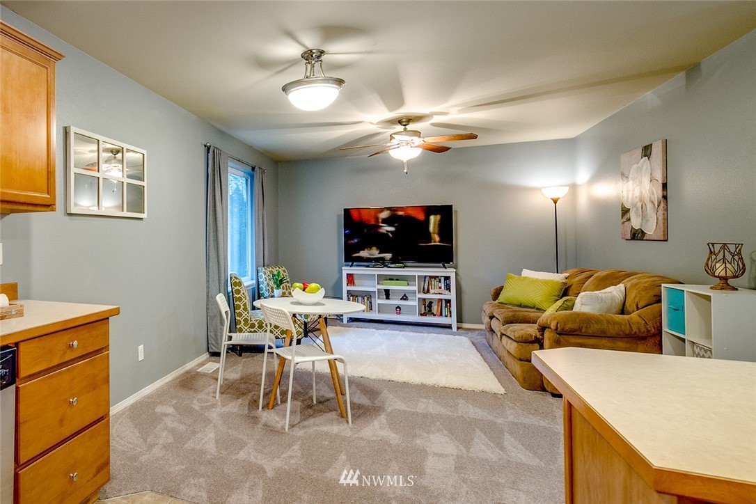 517 Radey Street, Unit F Port Orchard, WA 98366 - Photo 12 of 23 Gallery Image 12