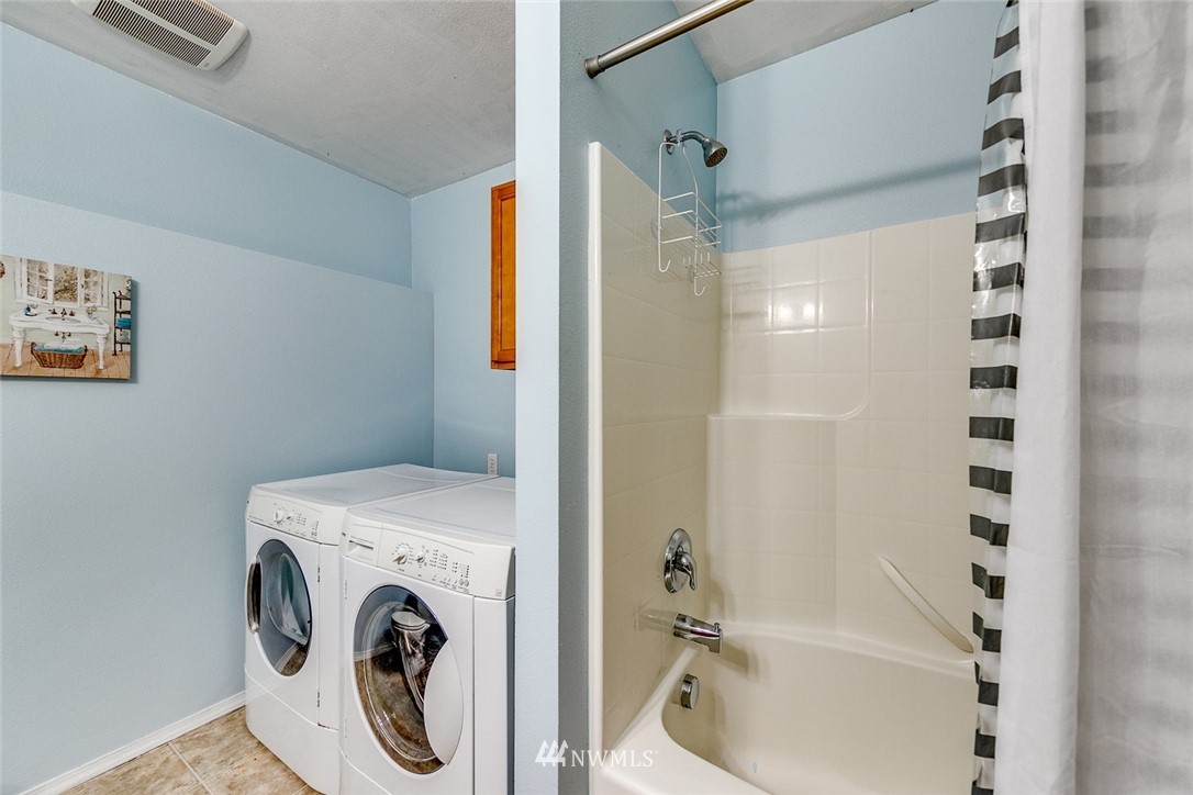 517 Radey Street, Unit F Port Orchard, WA 98366 - Photo 20 of 23 Gallery Image 20