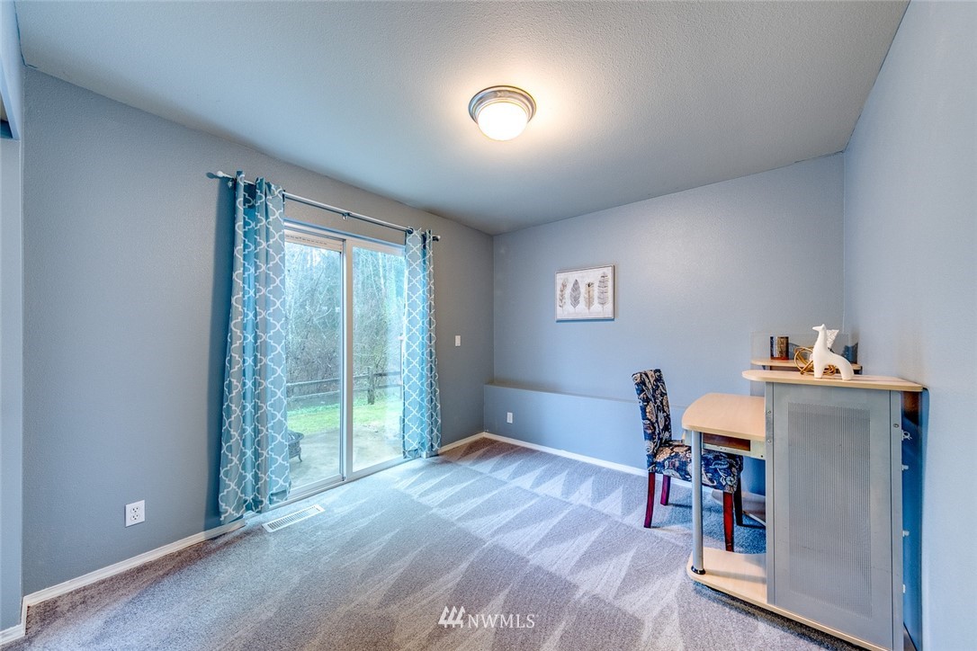517 Radey Street, Unit F Port Orchard, WA 98366 - Photo 21 of 23 Gallery Image 21