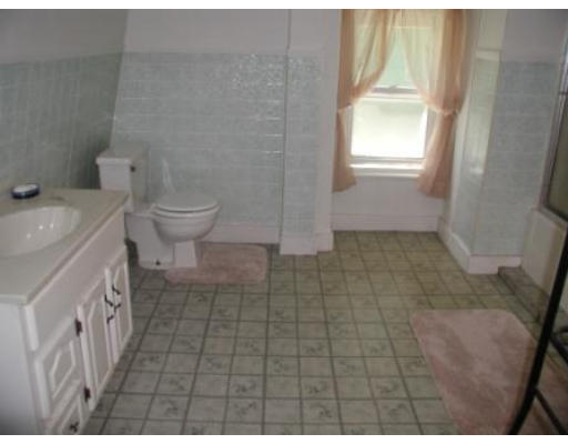 96 Bancroft Street Springfield, MA 01107 - Photo 7 of 7 Gallery Image 7