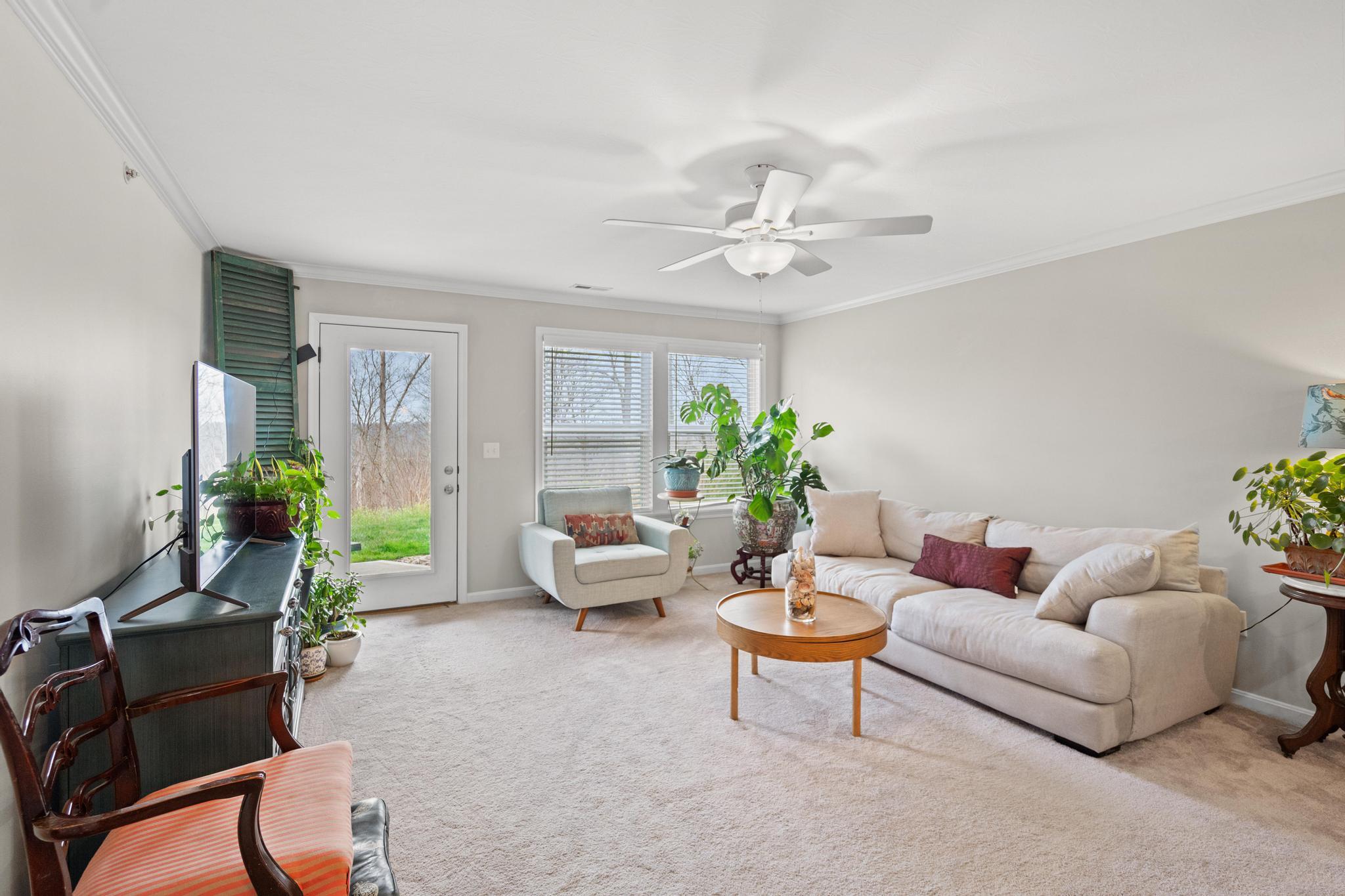 2369 Piazza Ridge Covington, KY 41017 - Photo 8 of 34