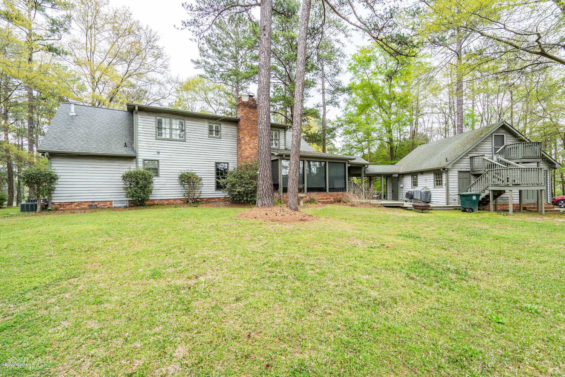 4460 Rivoli Drive Macon, GA 31210 - Photo 8 of 40 08-DSC05028