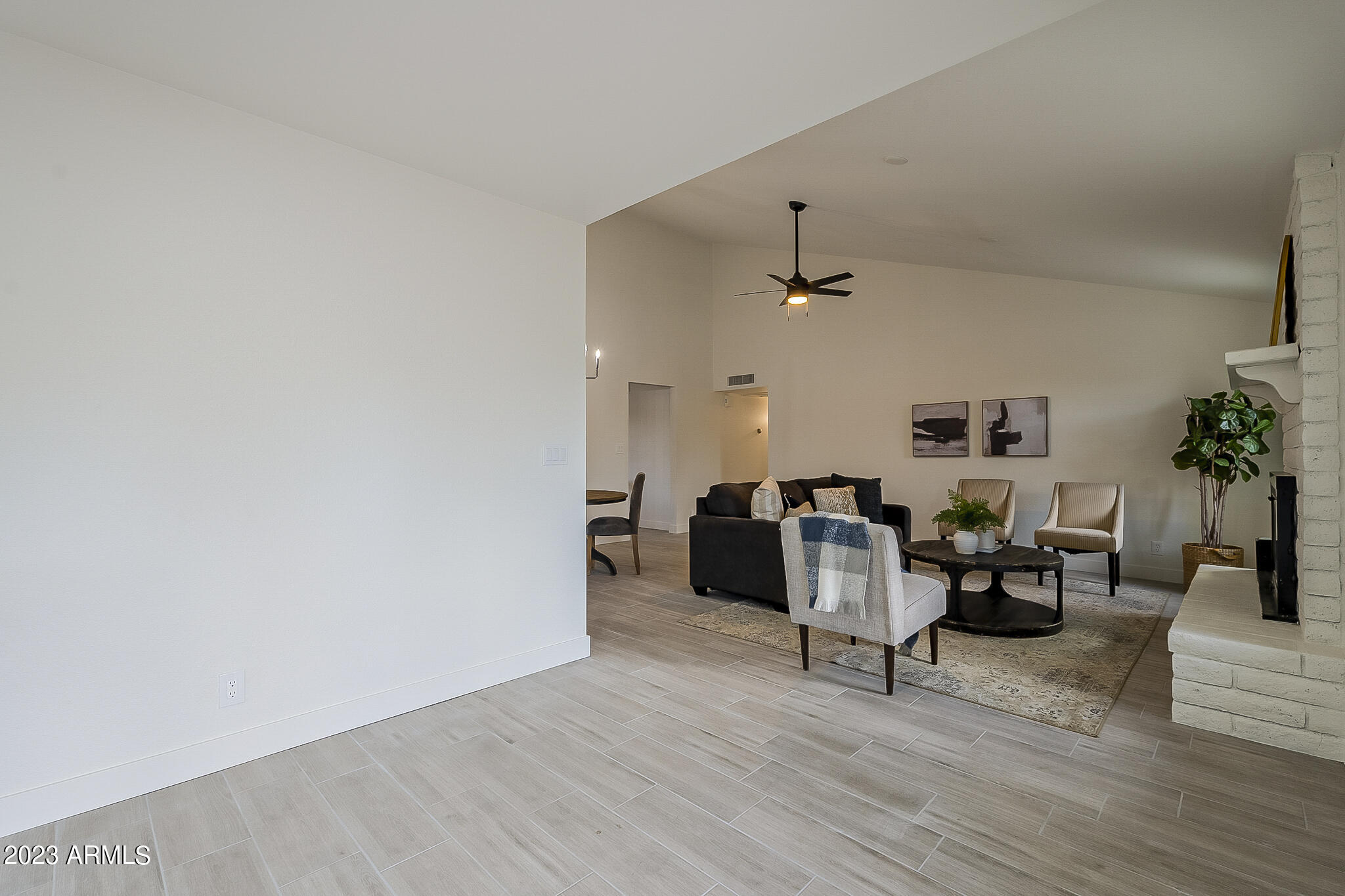 308 East Silver Creek Road Gilbert, AZ 85296 - Photo 18 of 46 Kitchen Dining Area