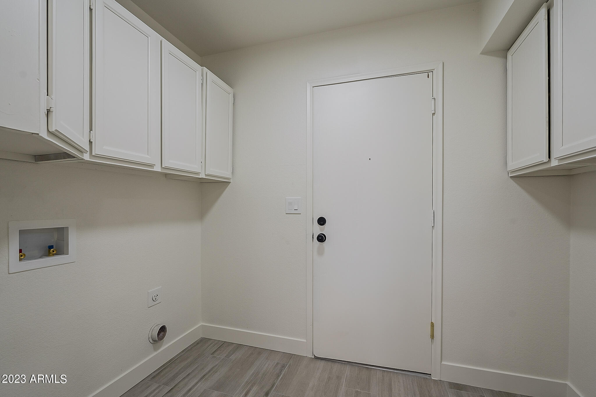 308 East Silver Creek Road Gilbert, AZ 85296 - Photo 39 of 46 Laundry Room