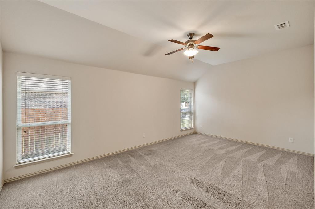 2234 Fallbrooke Drive Grand Prairie, TX 75050 - Photo 14 of 36