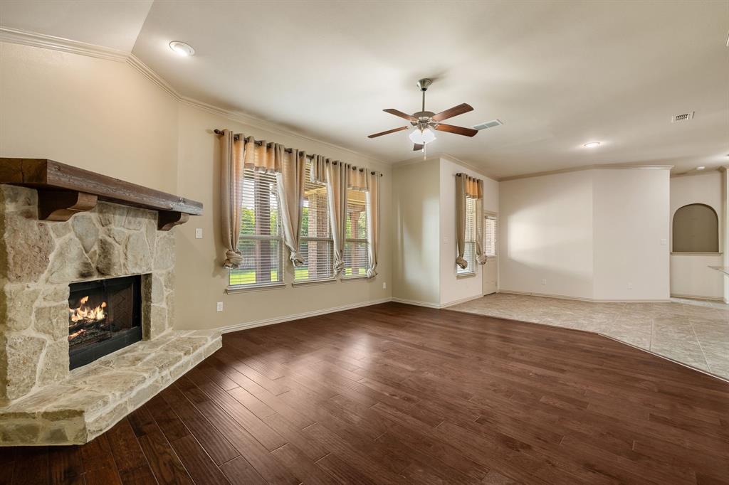 2234 Fallbrooke Drive Grand Prairie, TX 75050 - Photo 26 of 36