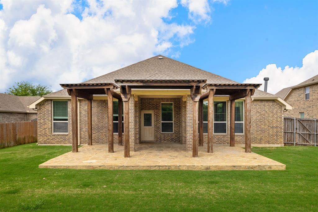 2234 Fallbrooke Drive Grand Prairie, TX 75050 - Photo 28 of 36