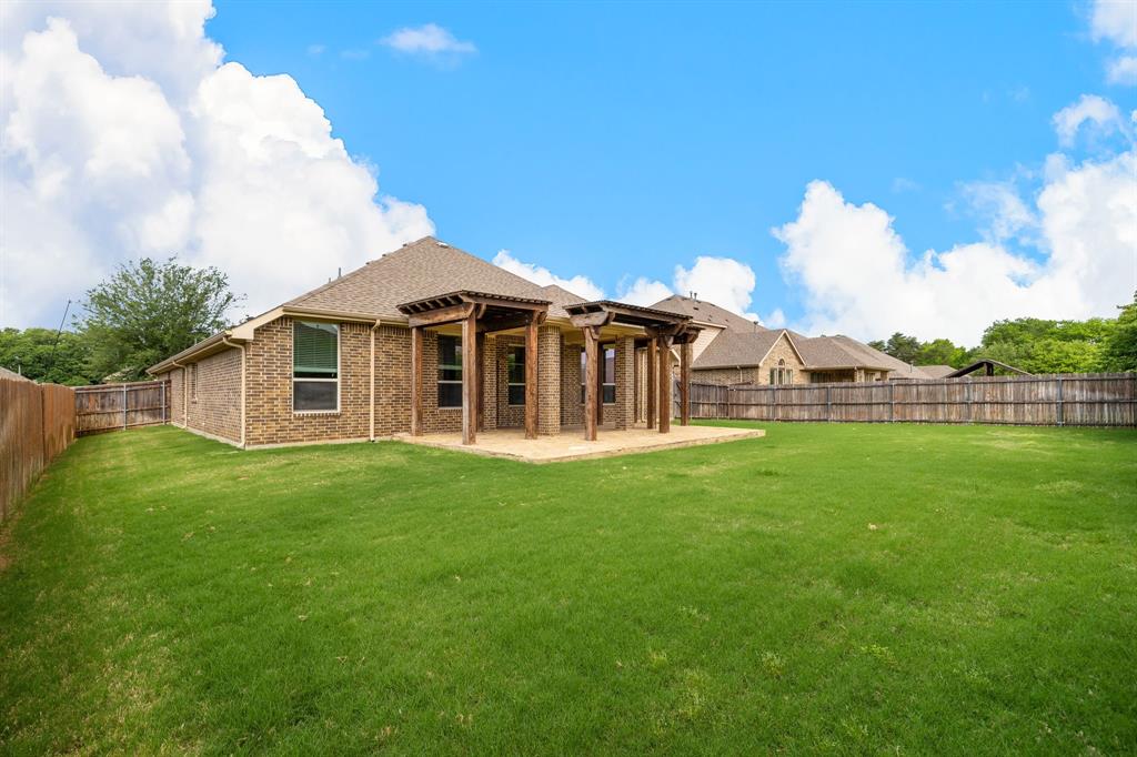 2234 Fallbrooke Drive Grand Prairie, TX 75050 - Photo 30 of 36