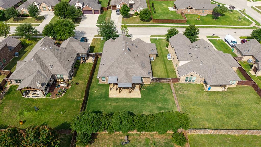 2234 Fallbrooke Drive Grand Prairie, TX 75050 - Photo 32 of 36