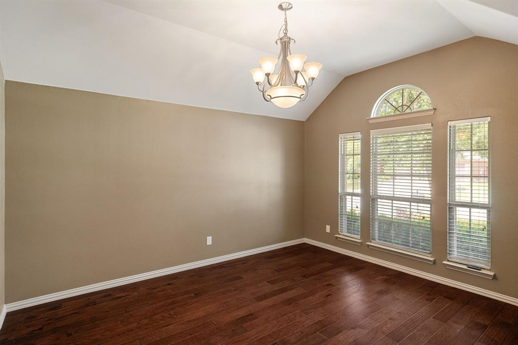 2234 Fallbrooke Drive Grand Prairie, TX 75050 - Photo 8 of 36