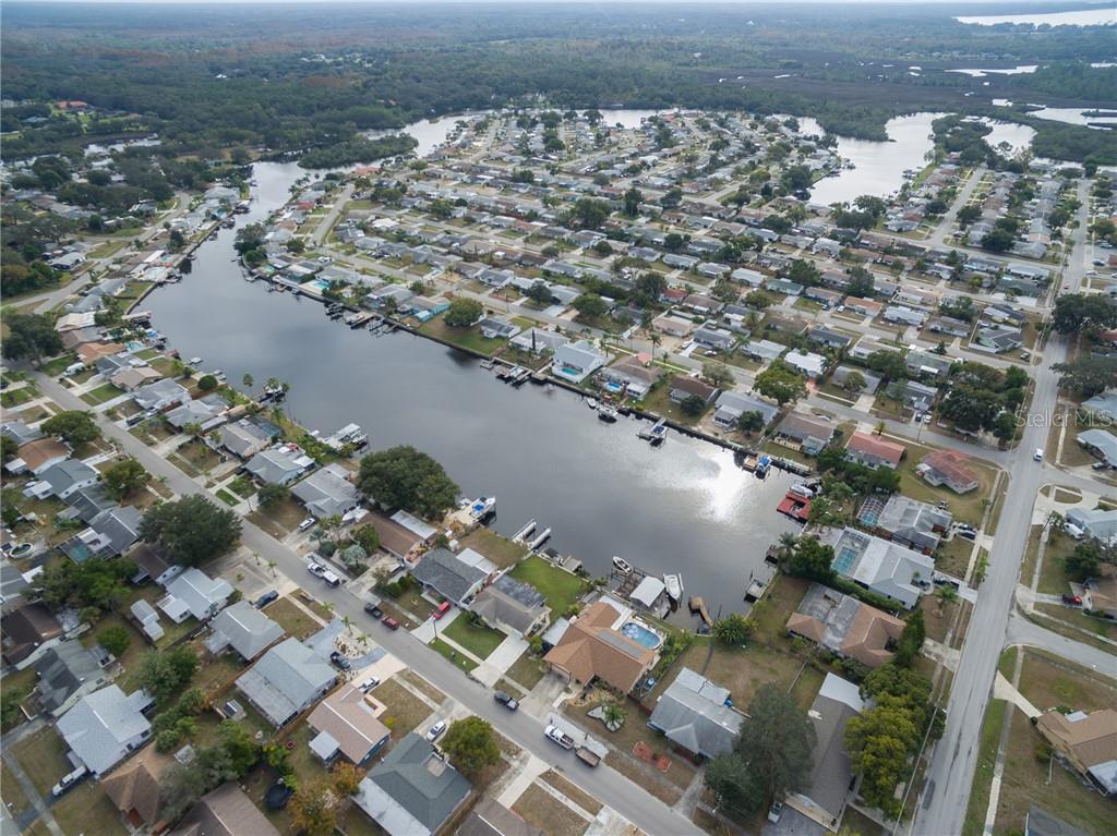 5530 Riddle Road Holiday, FL 34690 - Photo 3 of 31 Gallery Image 3