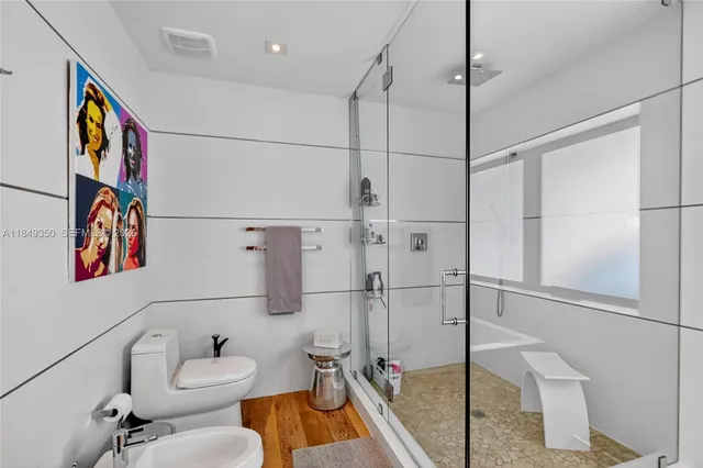 $4,800,000 | 2152 Prairie Avenue, Miami Beach, FL 33139