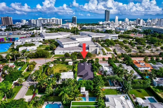 $4,999,000 | 2152 Prairie Avenue, Miami Beach, FL 33139