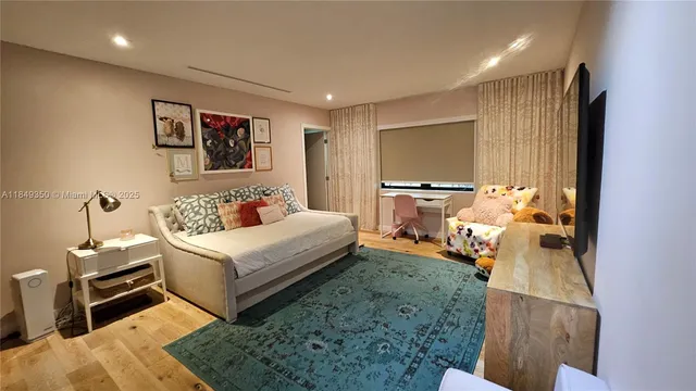 $4,999,000 | 2152 Prairie Avenue, Miami Beach, FL 33139