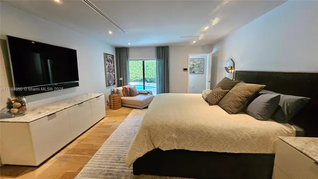 $4,999,000 | 2152 Prairie Avenue, Miami Beach, FL 33139