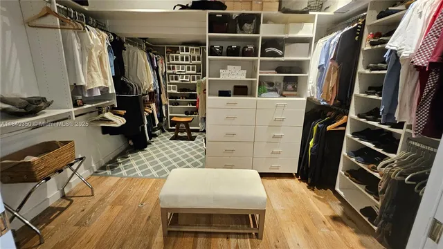 $4,999,000 | 2152 Prairie Avenue, Miami Beach, FL 33139