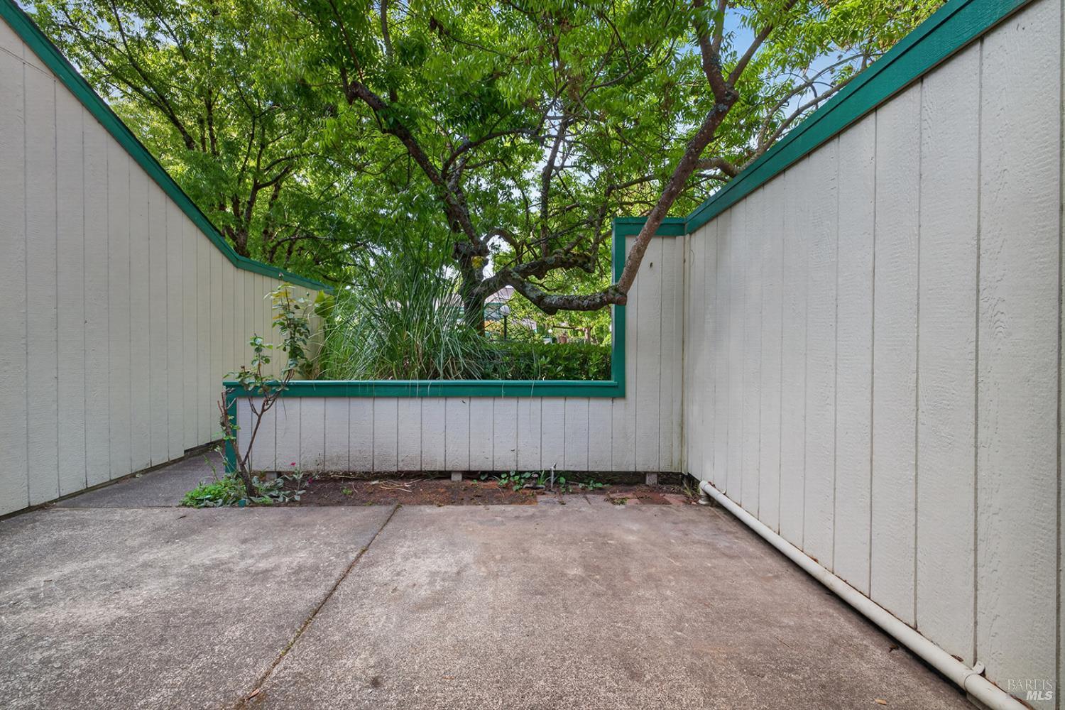 505 Norlee Street Sebastopol, CA 95472 - Photo 32 of 35