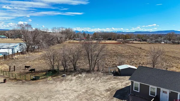 a view of a terrace with sitting area