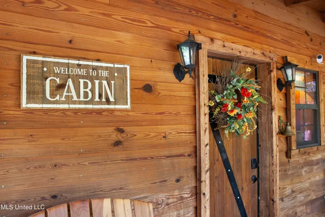 $499,900 | 3011 Crowder Creek Road, Carthage, MS 39051