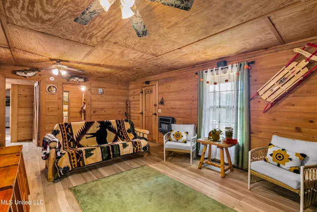 $499,900 | 3011 Crowder Creek Road, Carthage, MS 39051