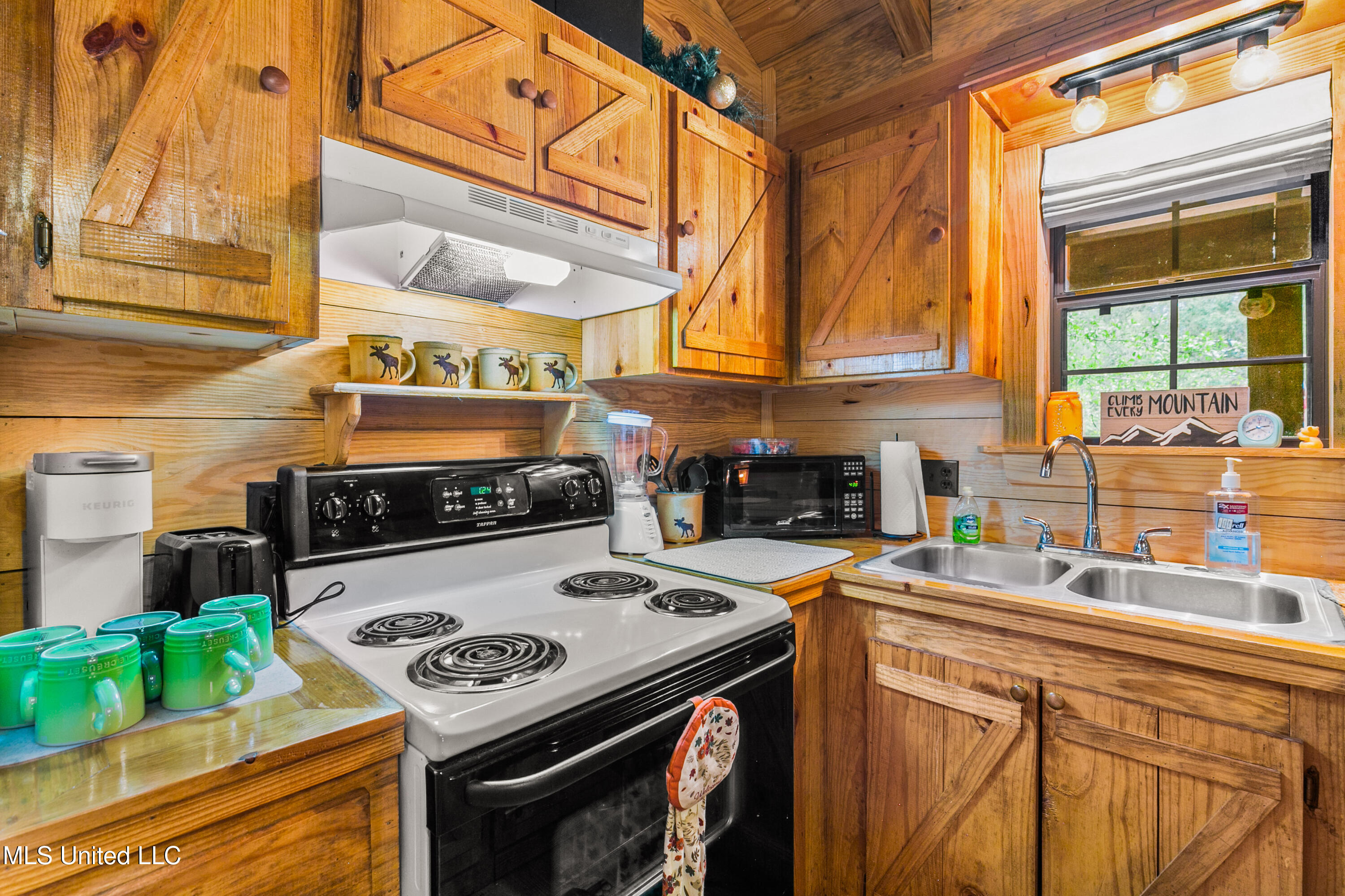 3011 Crowder Creek Road Carthage, MS 39051 - Photo 49 of 103 cabins2023-61