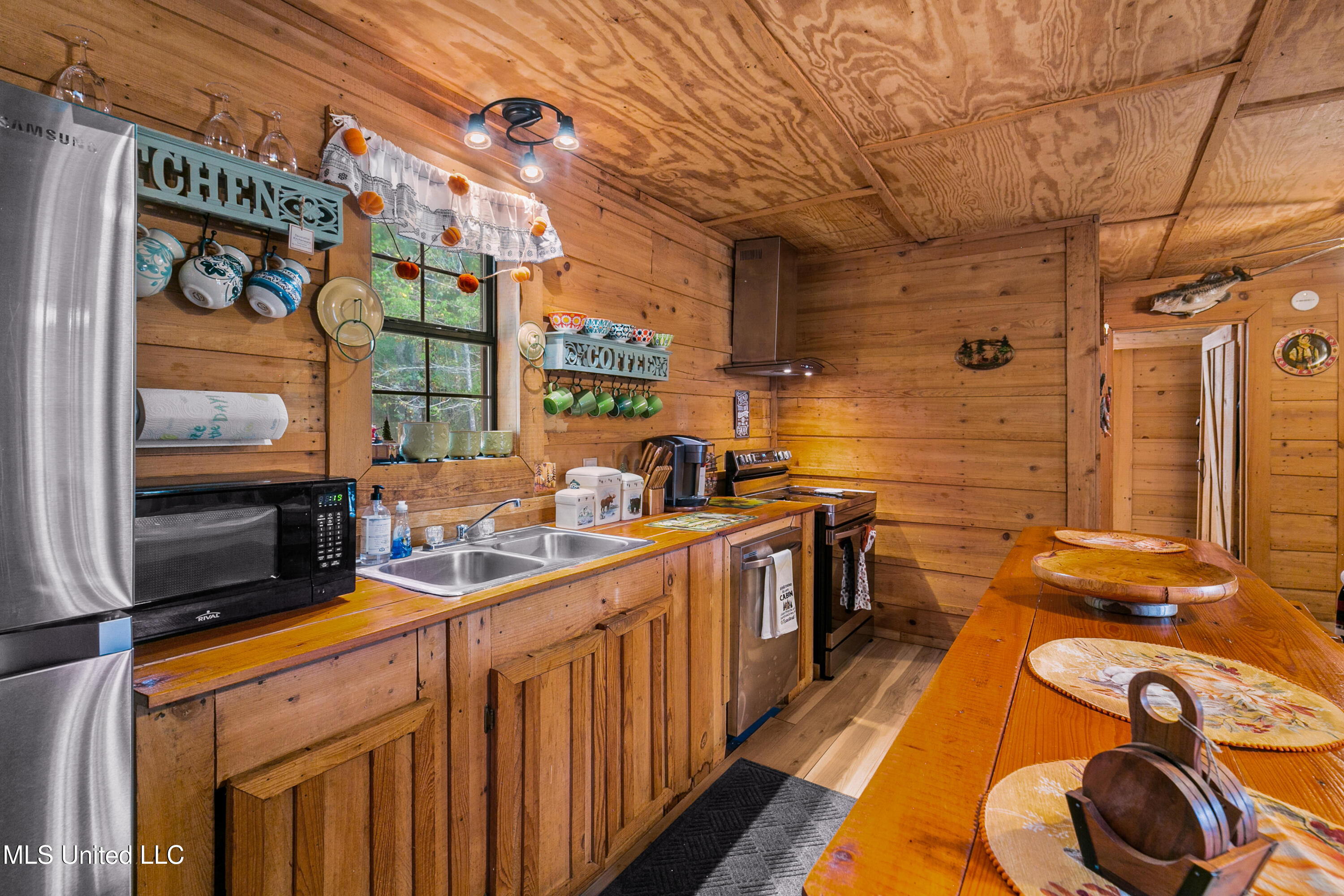 3011 Crowder Creek Road Carthage, MS 39051 - Photo 64 of 103 cabins2023-23