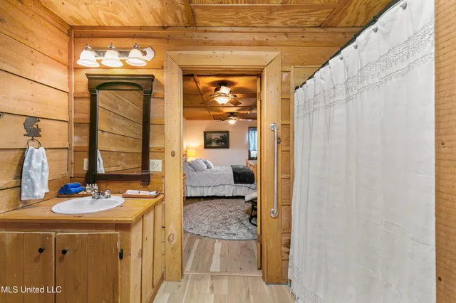 $499,900 | 3011 Crowder Creek Road, Carthage, MS 39051