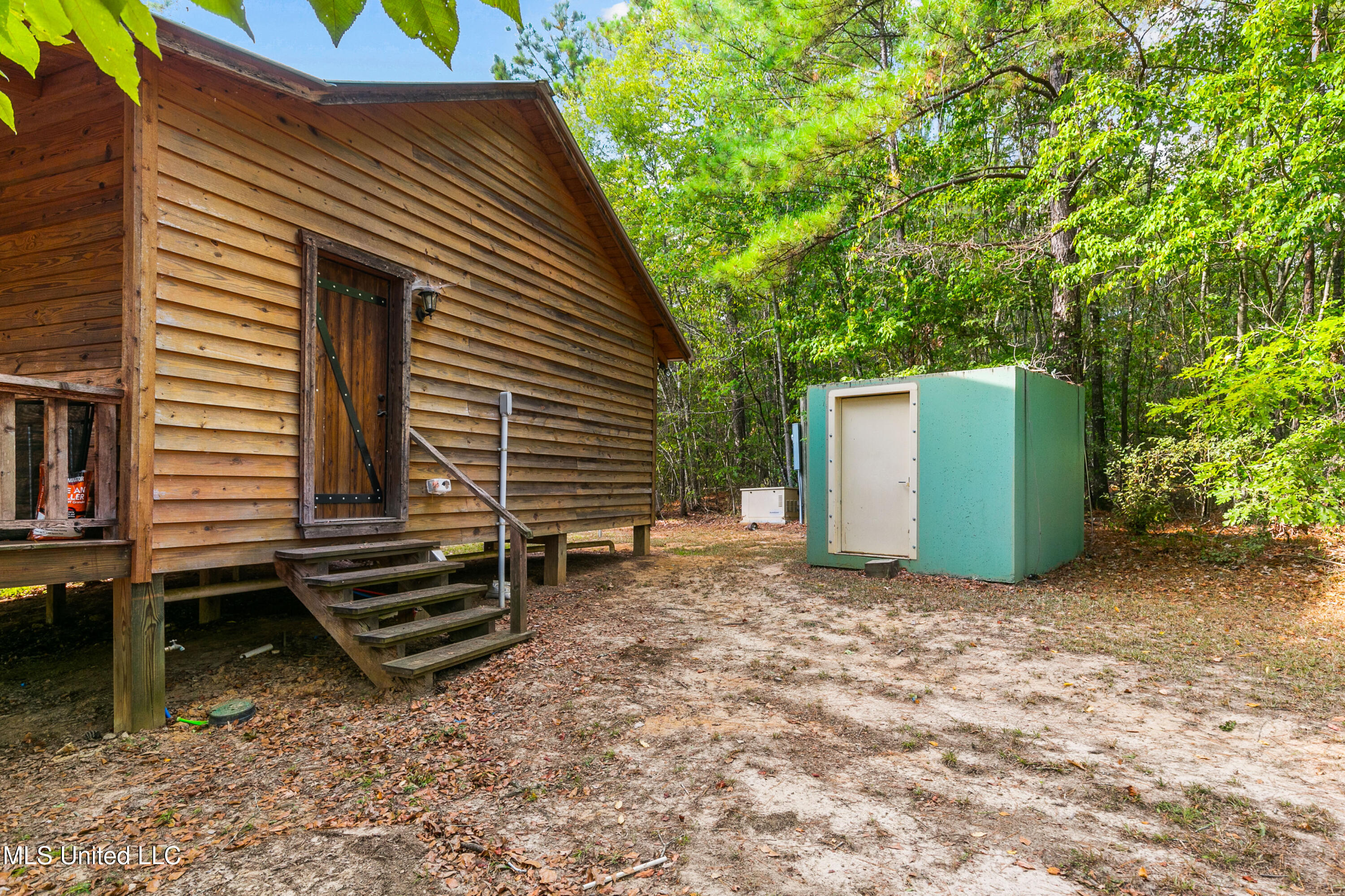 3011 Crowder Creek Road Carthage, MS 39051 - Photo 96 of 103 cabins2023-70