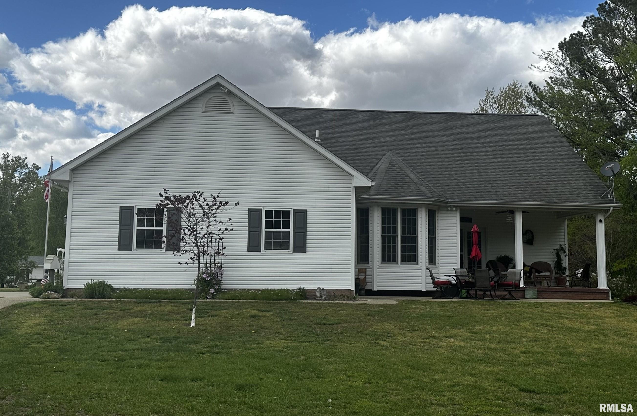 1722 Ullman Road Centralia, IL 62801 - Photo 10 of 91