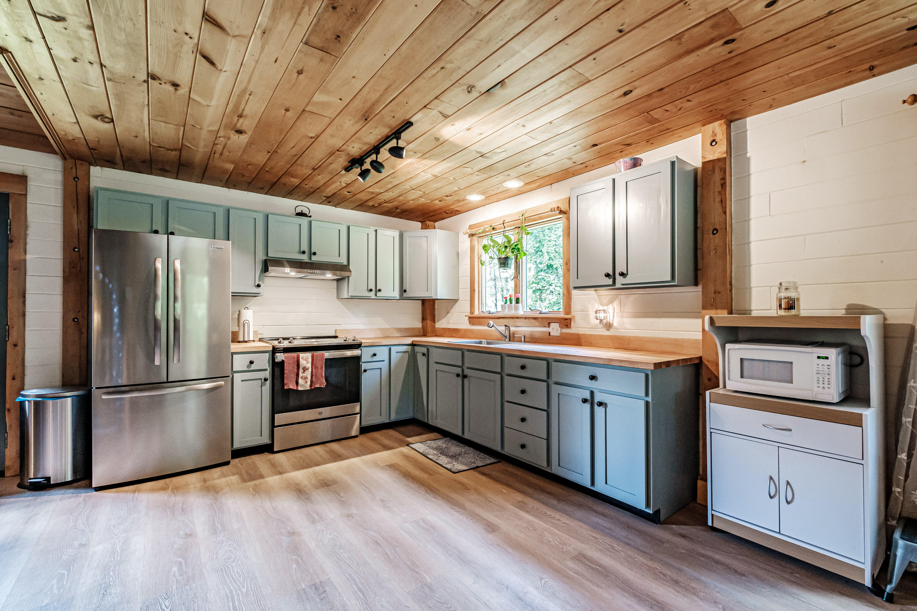 9 Otter Trace Brunswick, ME 04011 - Photo 11 of 28 20240823gp-61021