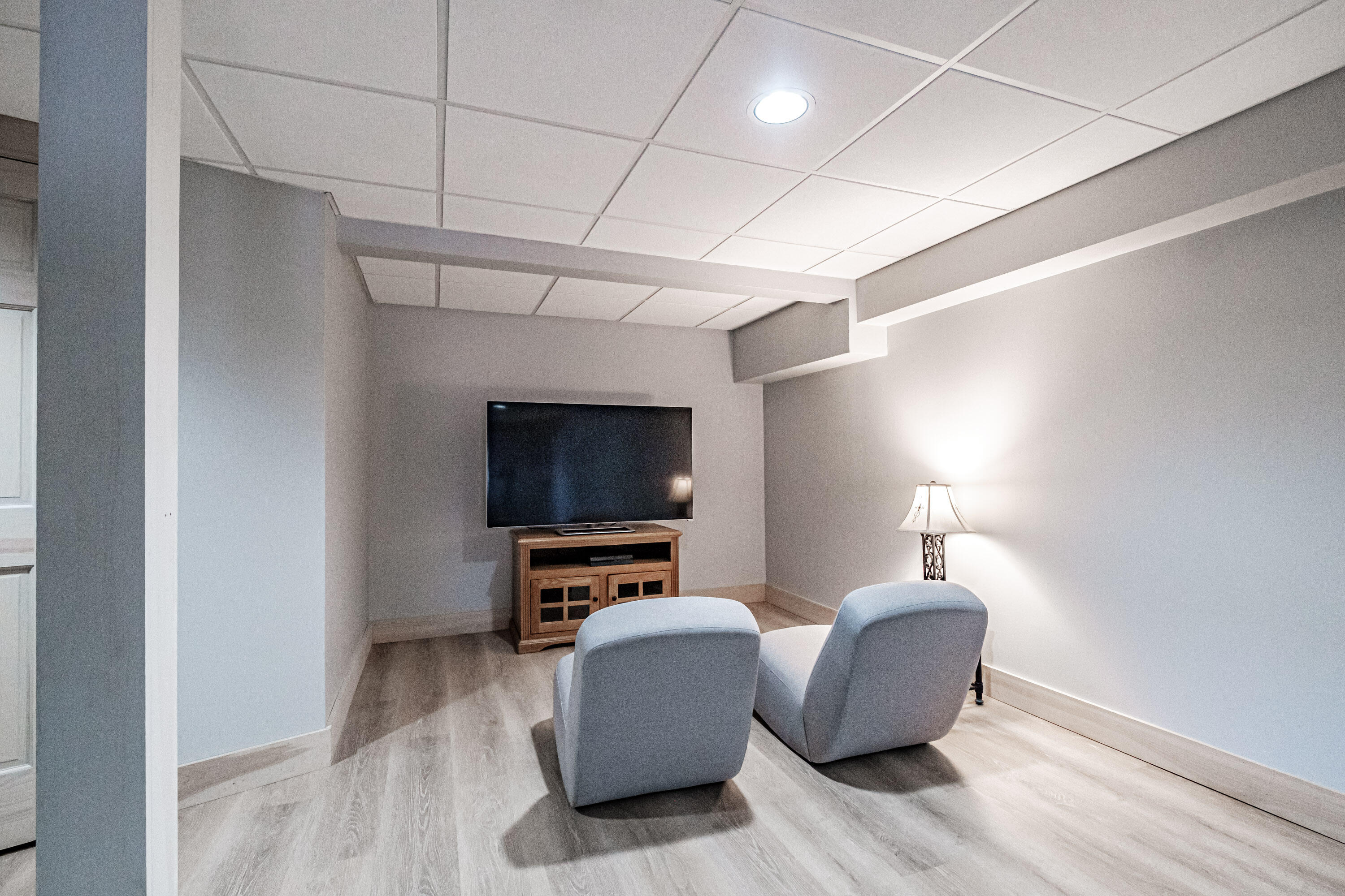 9 Otter Trace Brunswick, ME 04011 - Photo 21 of 28 20240823gp-61037