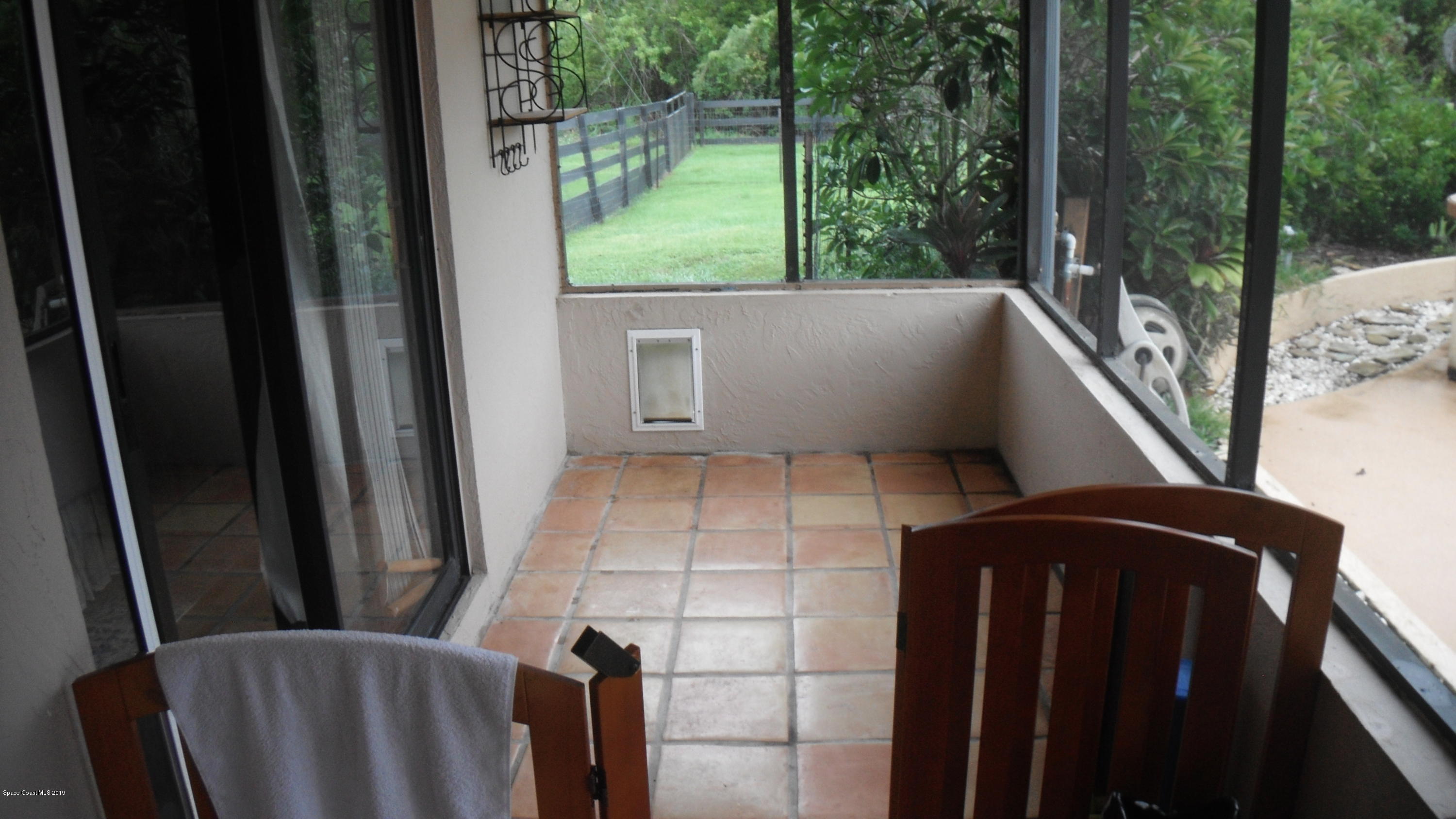 207 Deer Run Road Palm Bay, FL 32909 - Photo 22 of 36 Doggy Door