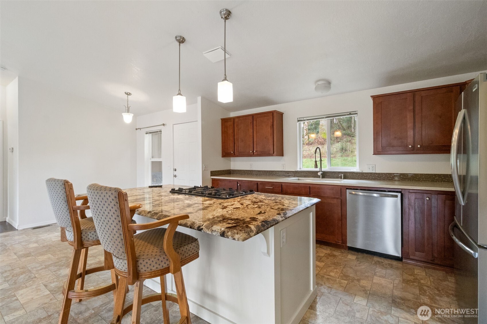 126 Burchett Road Onalaska, WA 98570 - Photo 12 of 24