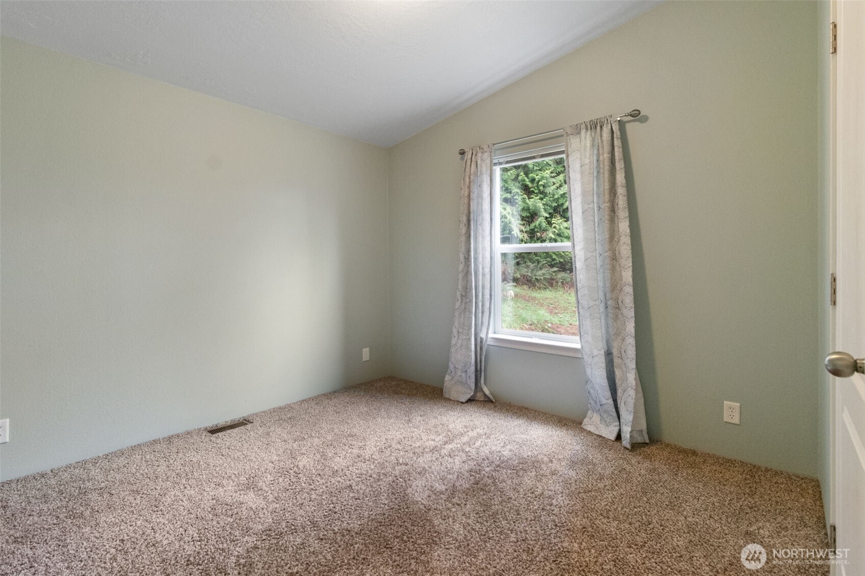 126 Burchett Road Onalaska, WA 98570 - Photo 20 of 24
