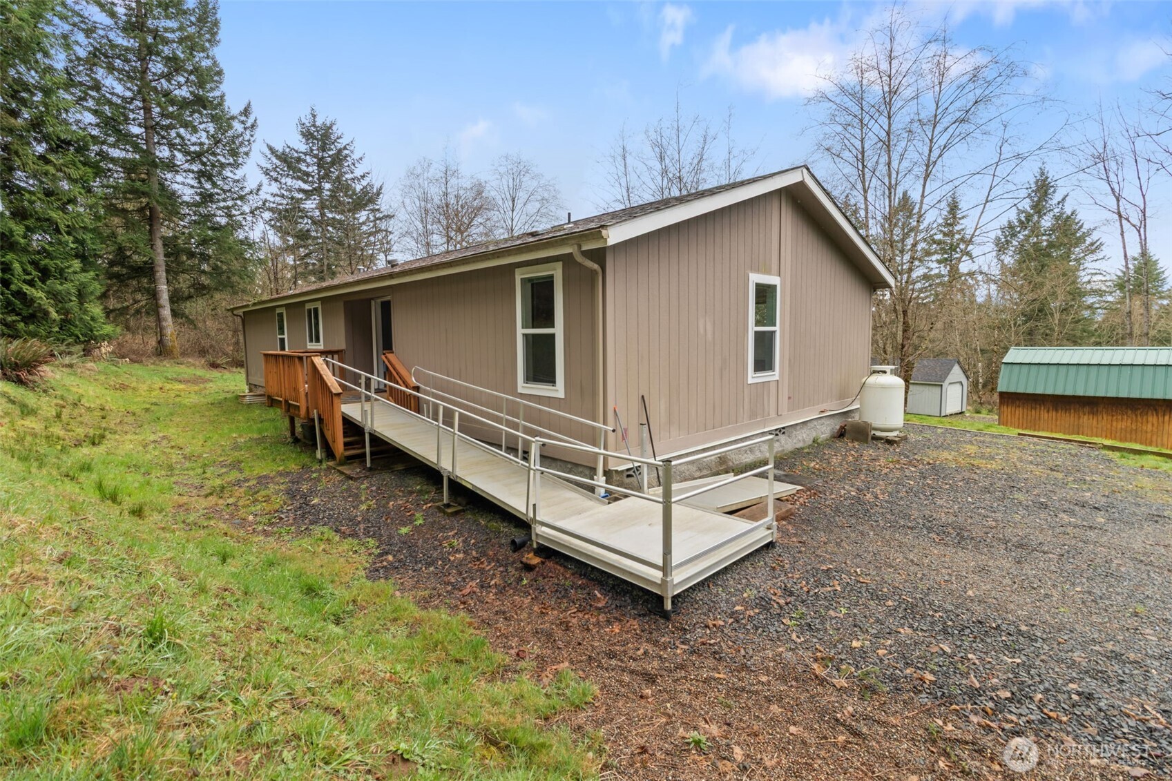 126 Burchett Road Onalaska, WA 98570 - Photo 2 of 24