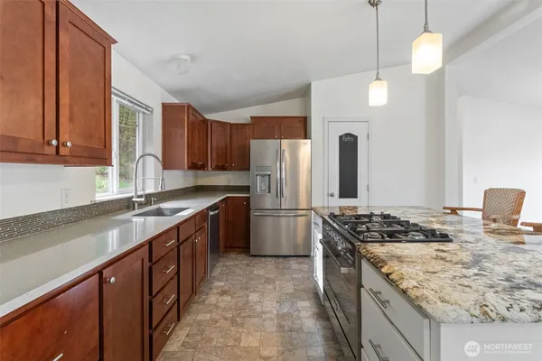 $485,000 | 126 Burchett Road, Onalaska, WA 98570