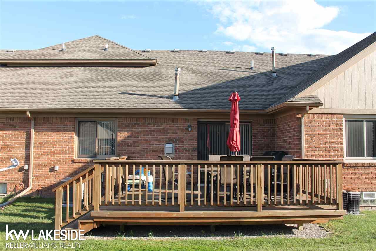 16921 Country Ridge Lane Macomb, MI 48044 - Photo 46 of 48