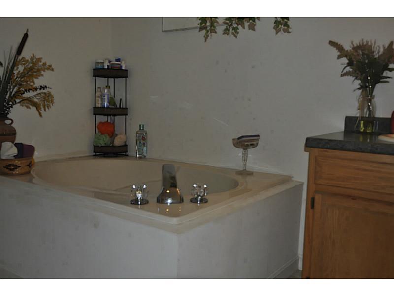 69 Senator Black Road Baldwin, ME 04091 - Photo 16 of 20 Bathroom.