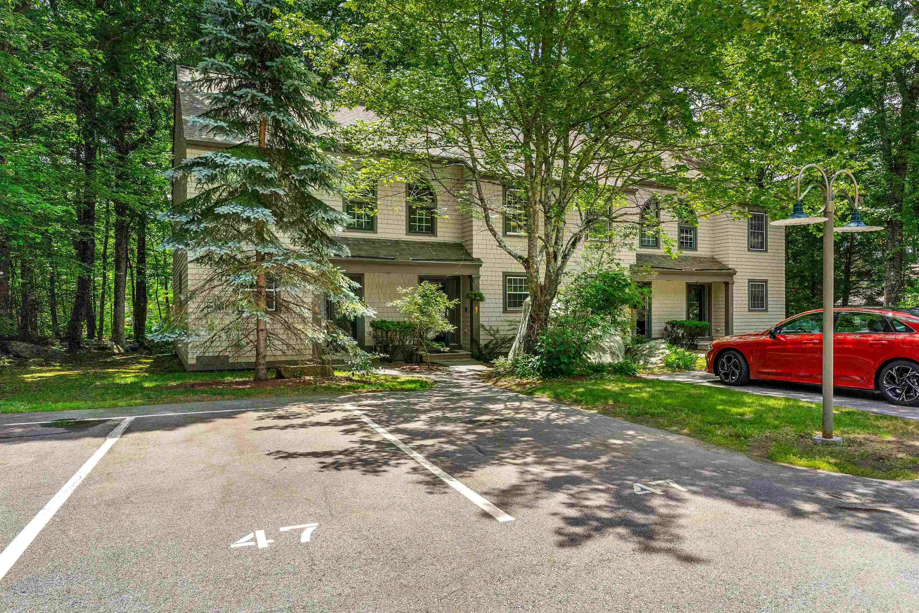 1465 Hooksett Road, Unit 47 Hooksett, NH 03106 - Photo 48 of 49
