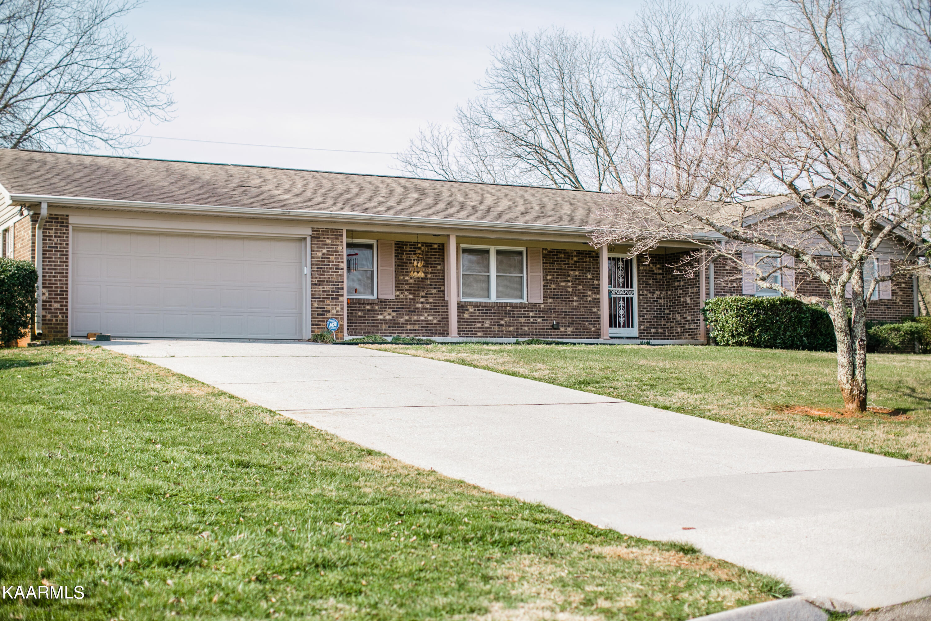 937 Radnor Road Maryville, TN 37804 - Photo 27 of 33 937Radnor-streetview 2